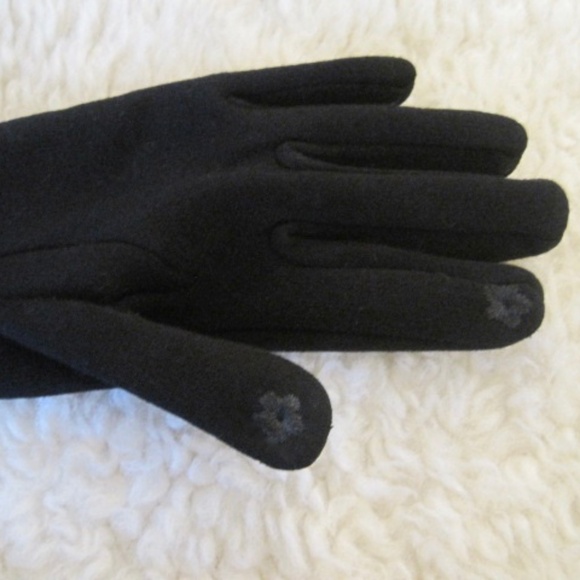 Long Knit Gloves w/Rhinestone Detail - Picture 3 of 7